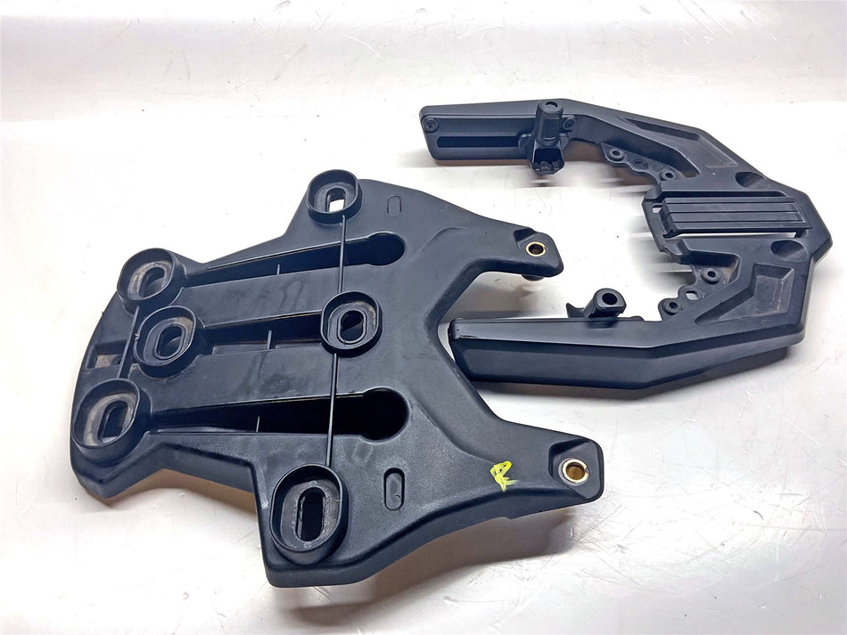 2022 Triumph Tiger 1200 GT Pro Top Box Mounts - T9500695