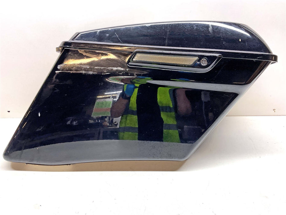 2018 Harley-Davidson Street Glide Special FLHXS Right Saddlebag