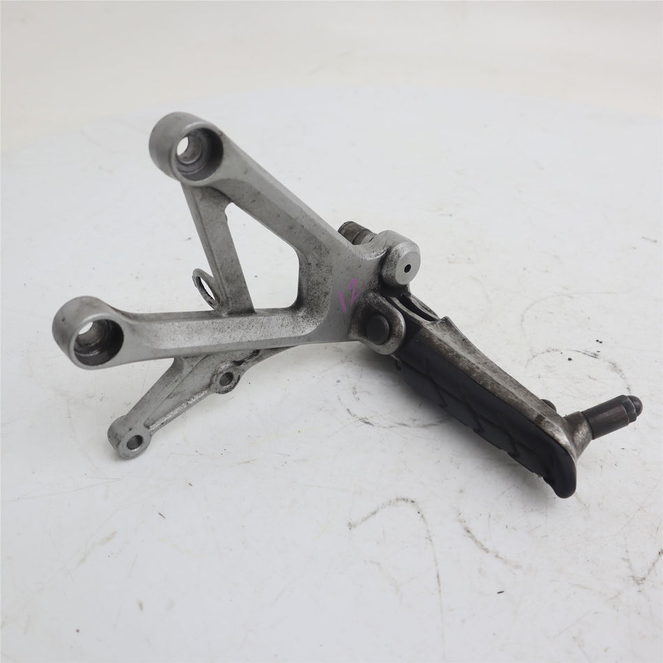 2002 HONDA CBR600F Right Front Footrest - 50600MBW000ZA