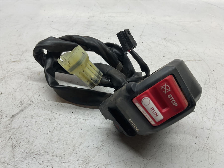 2018 Yamaha MT-10 Right Handlebar Switch - B67839630000