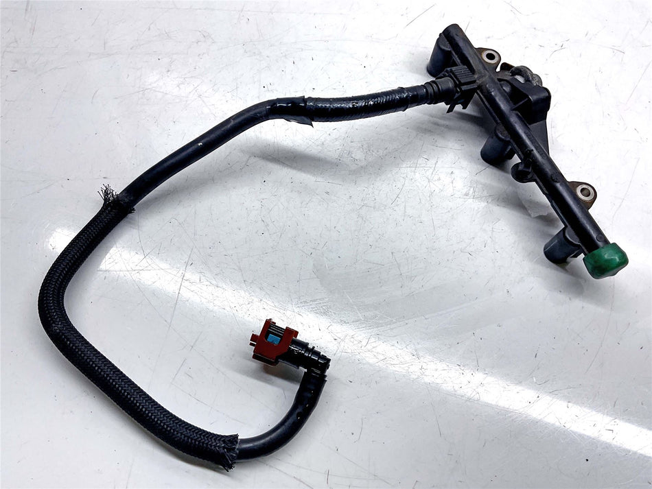 2014 Yamaha MT-09 Fuel Injector Rail - 1RC139380000