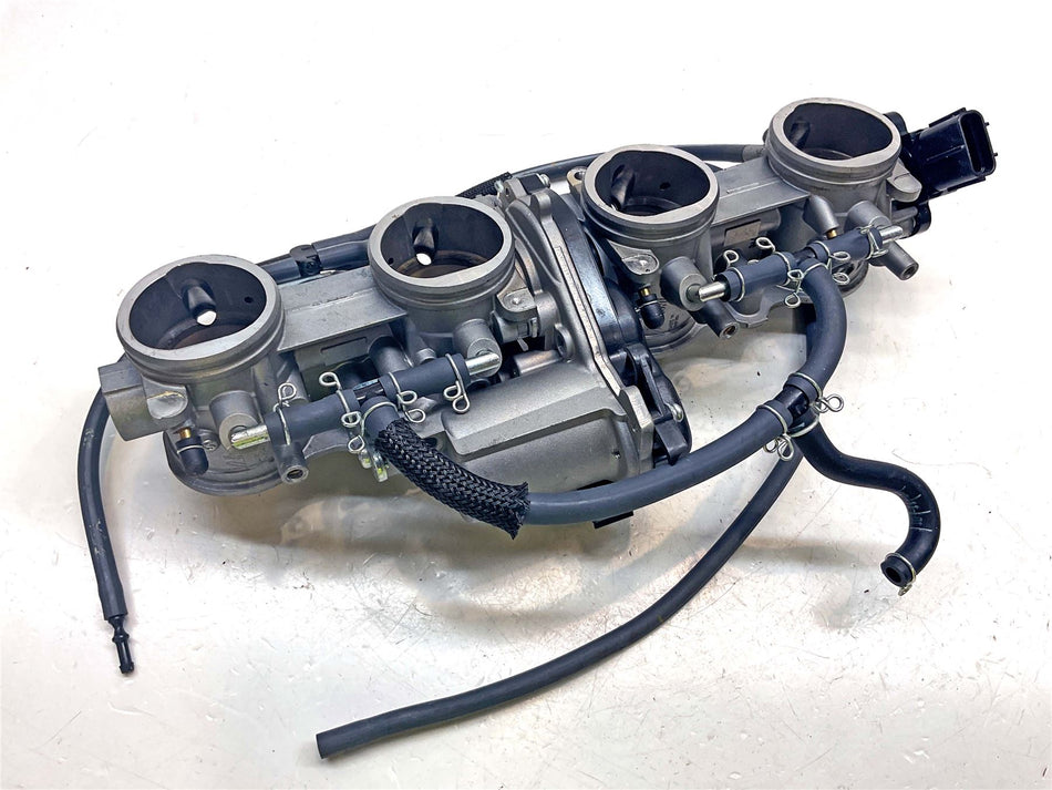 2025 Yamaha YZF R1 Throttle Bodies - B3L137501200