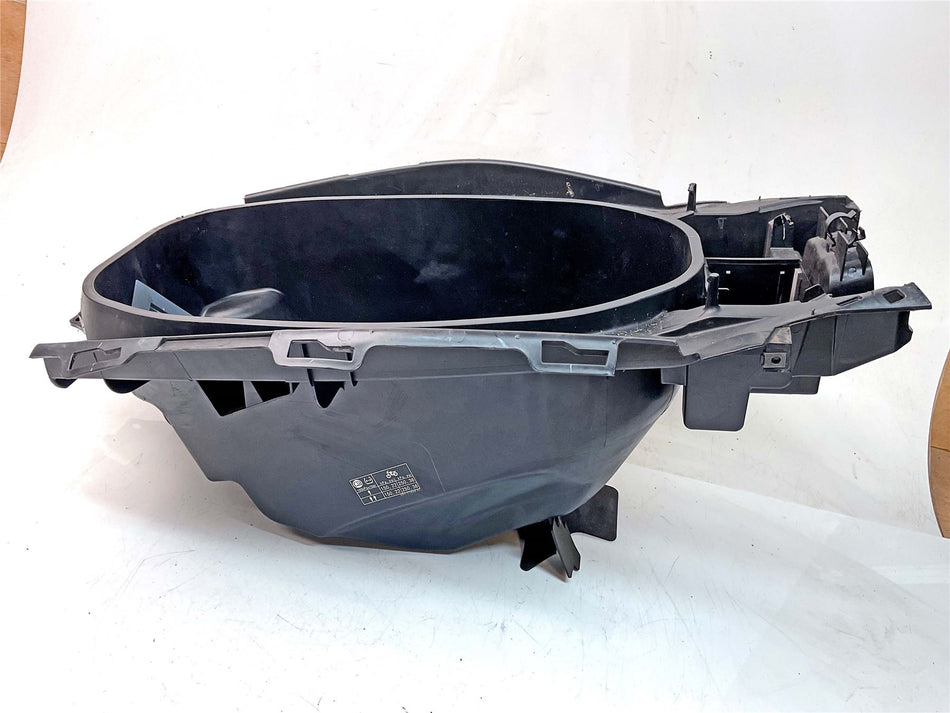 2024 Yamaha NMAX 125 Luggage Box  - B6YF473R0000