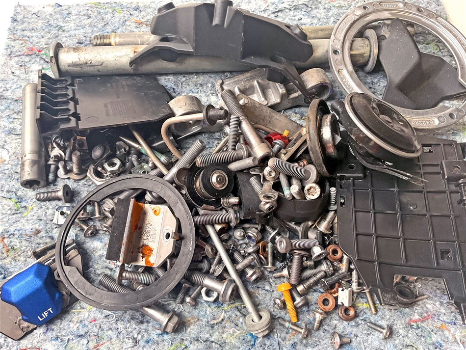 2025 BMW S1000R Assorted Nuts, Bolts & Fixings - B60333BOBAB