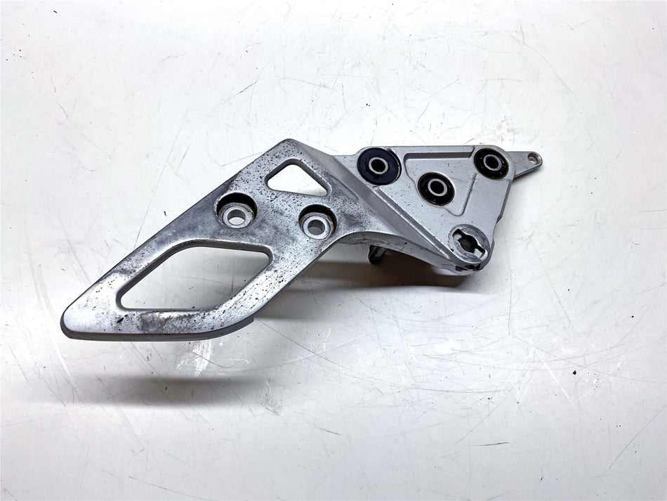 2010 Suzuki GSX650F Front Right Footrest Hanger - 43511-38G00-000