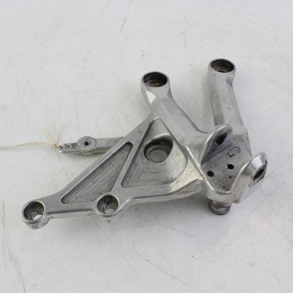 2006-2007 HONDA CBR 1000 RR  R/H Right Front Footrest Hanger - 50600MELD20