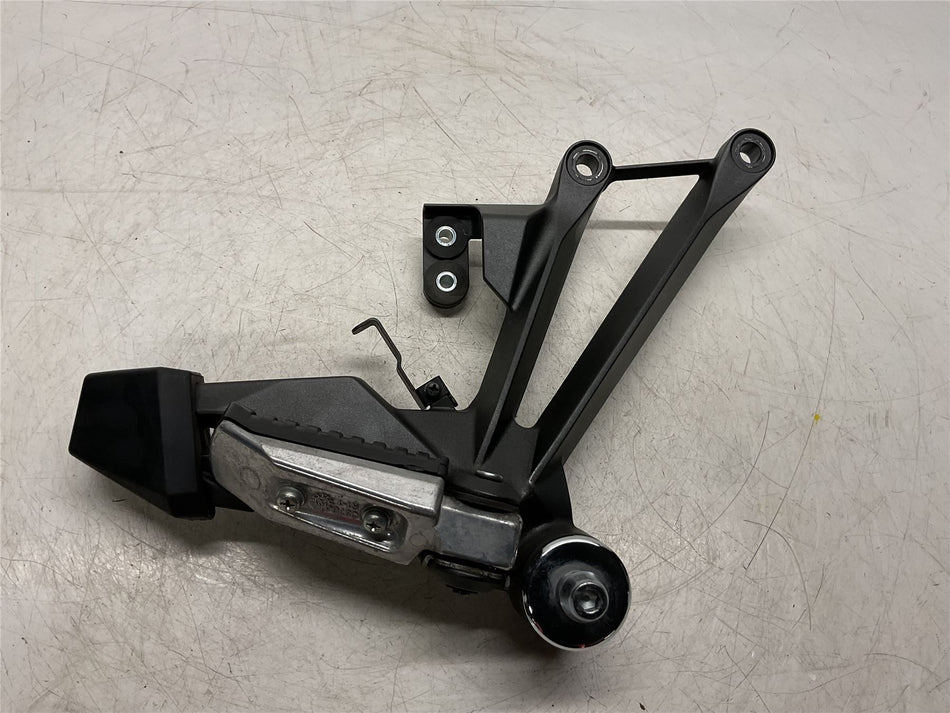 2021 Kawasaki Ninja 1000SX ZX1000 Right Rear Hanger & Footrest - 35063090718R