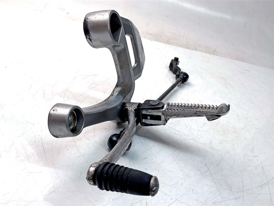 2019 Yamaha Tracer 900 Front Left Footrest & Hanger - 1RC274420000