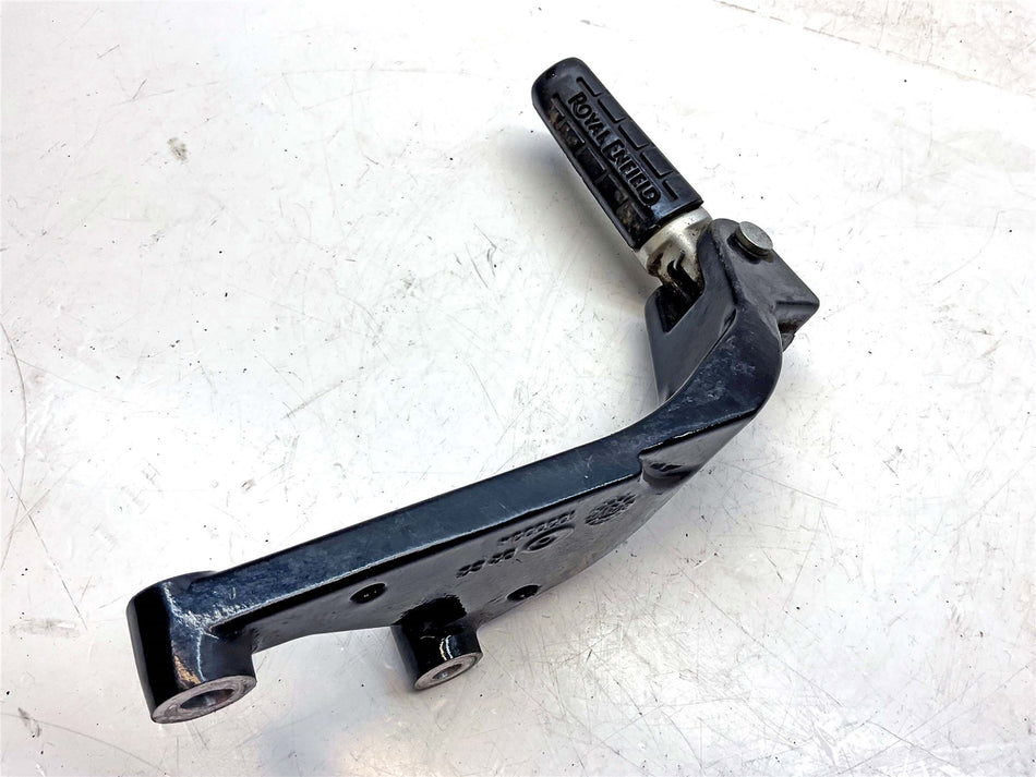 2023 Royal Enfield Interceptor 650 Right Rider Control Plate  - 1030034