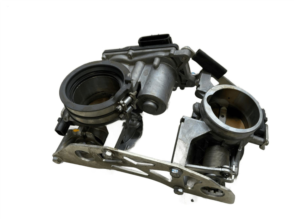 2016 KTM 1290 Super Duke R Special Edition Throttle Bodies 61341001100
