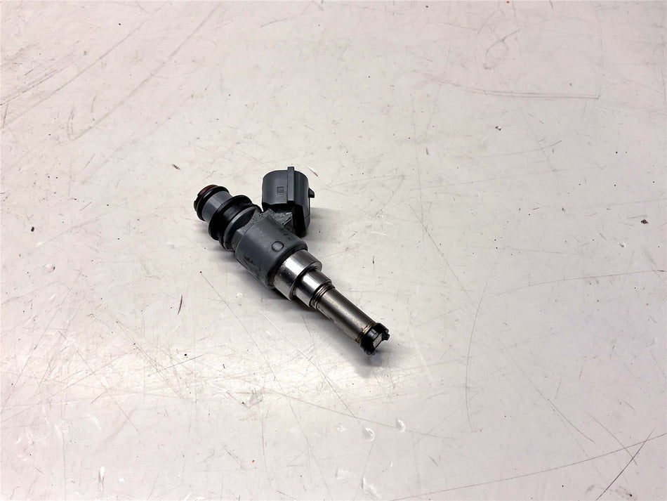 2014 Yamaha MT-09 Fuel Injector - 4C8137610000