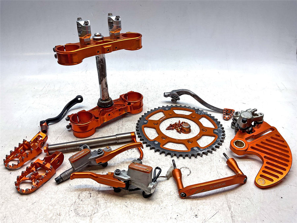 2020 KTM 350 EXC F Six Days Anodised Parts - Yokes Sprocket Pegs Master Cylinder