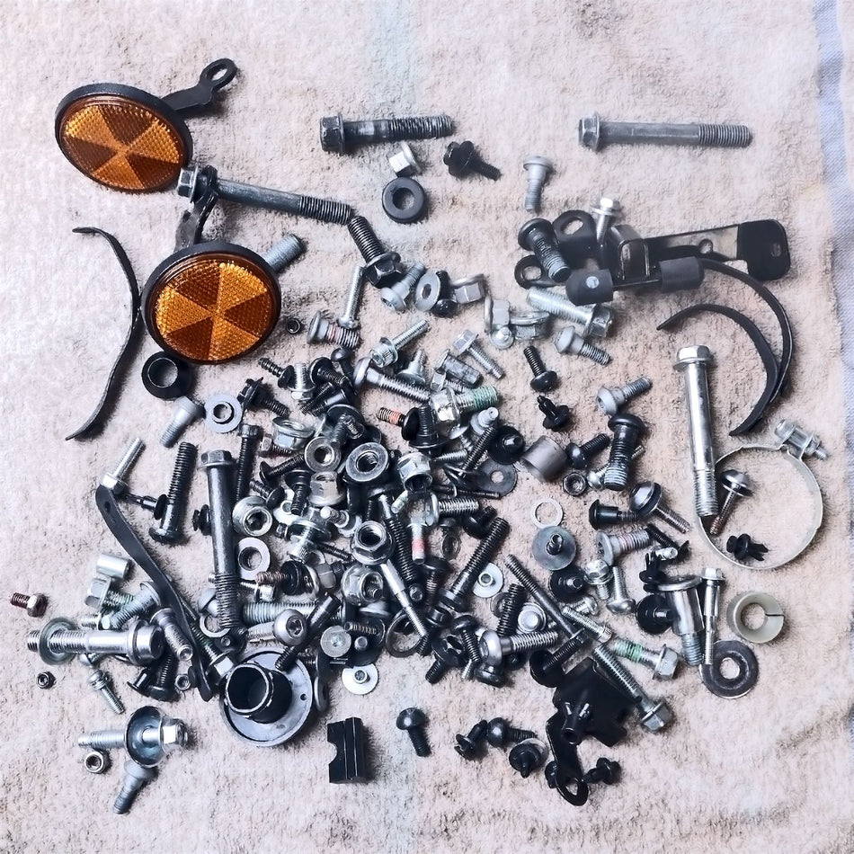 2024 Yamaha MT-09 Y-AMT Assorted Nus, Bolts & Fixings