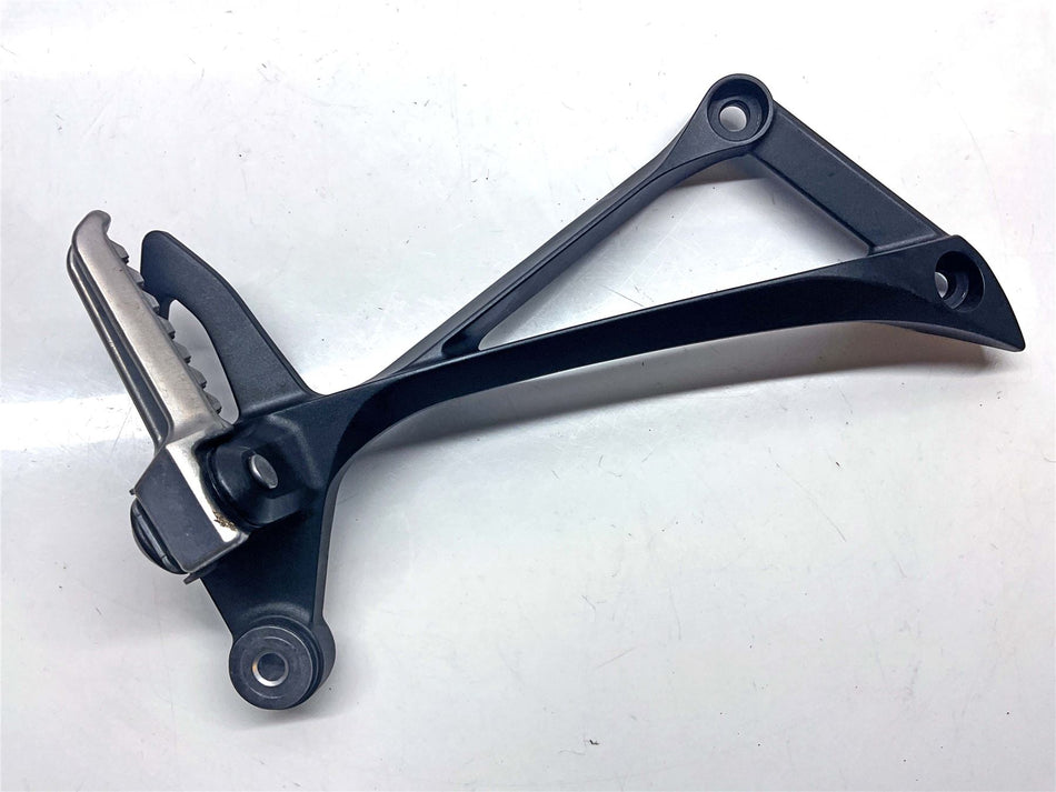 2025 Kawasaki Ninja ZX10R ZX1000 Rear Right Footrest & Hanger - 340280381