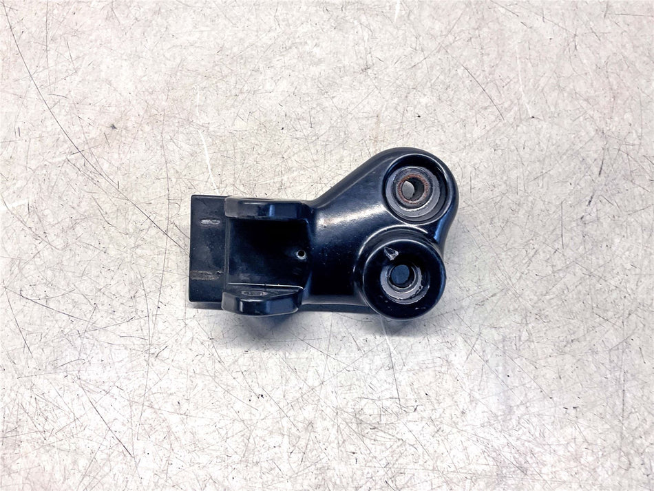 2017 Triumph Street Scrambler Rhf Footrest Hanger - T2081790