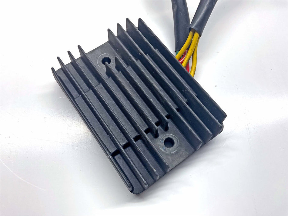 2018 Aprilia Tuono V4 1100 Regulator Rectifier - B043488