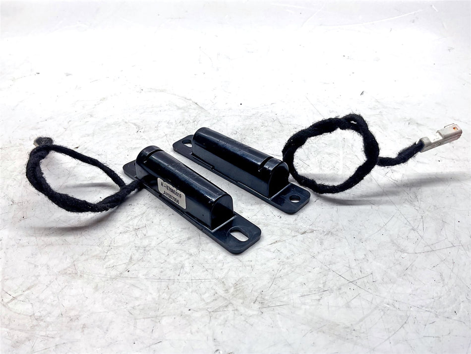 2022 Triumph Rocket 3 GT Antenna X2 - T2502182