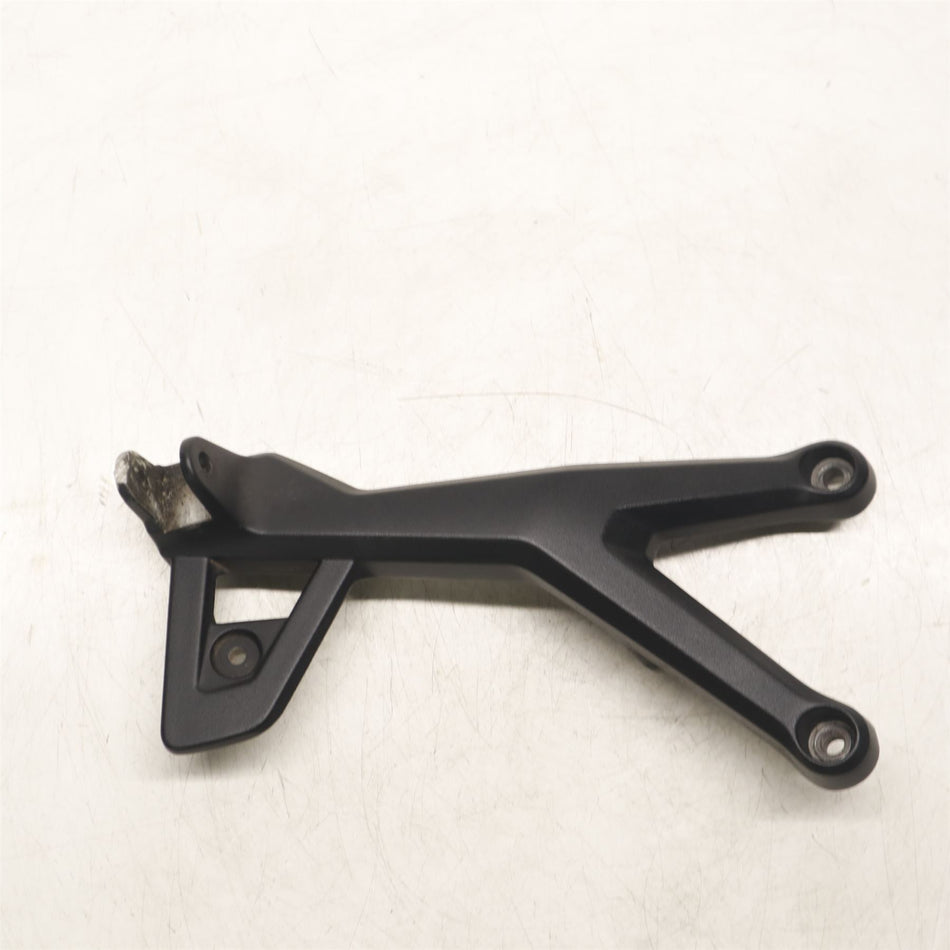 2022 TRIUMPH TIGER 660 SPORT Left Rear Footrest Hanger - T2082679