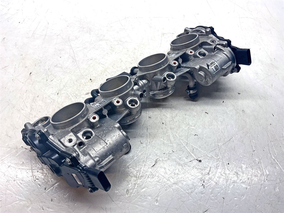 2023 BMW M1000R Throttle Body