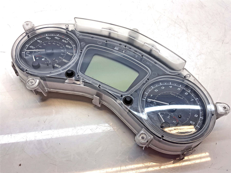 2021 Piaggio MP3 300 ABS Speedometer - 19540 Miles  - 1D002634