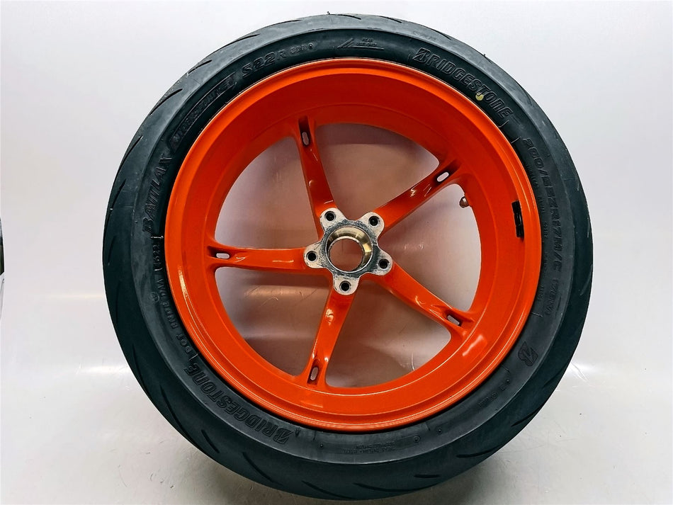 2024 KTM 1290 Super Duke R Rear Wheel & Tyre - 61710003000EB