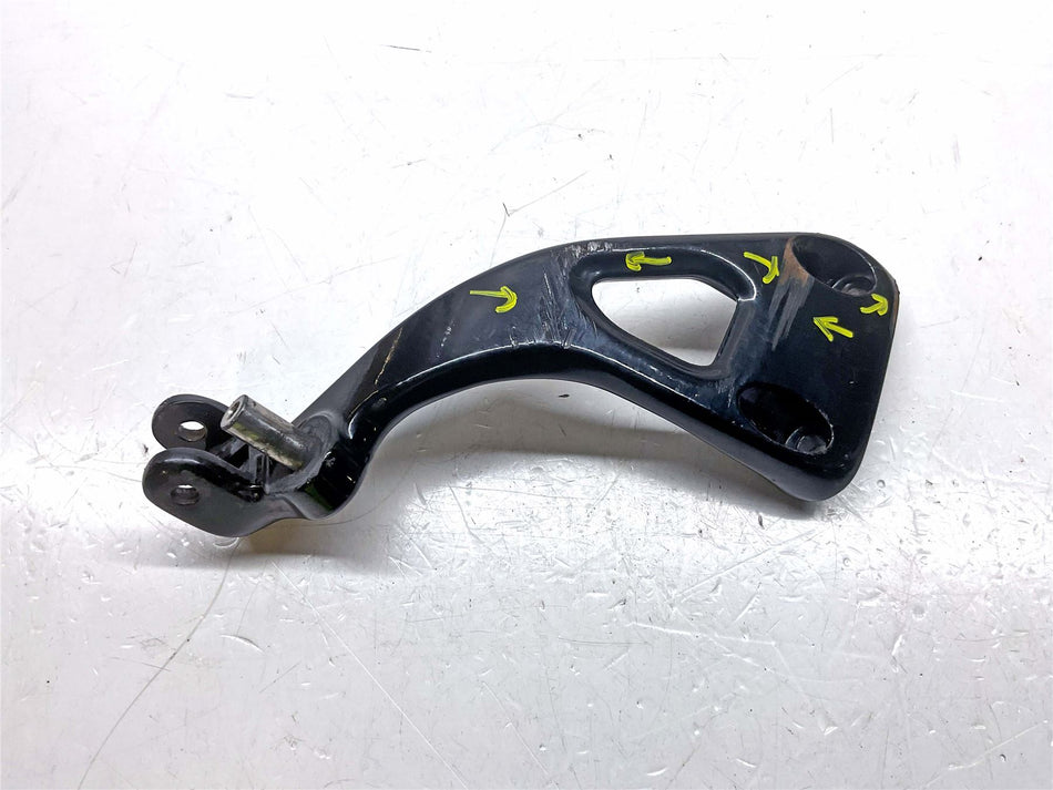 2023 Harley-Davidson Street Bob FXBBS 114 Right Front Footrest Hanger - 50500601