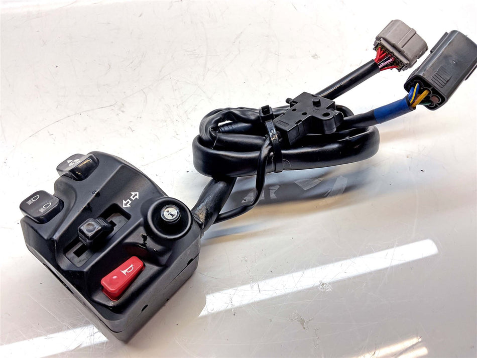 2015 Triumph Tiger 800 XRX Switchgear Left - T2042262