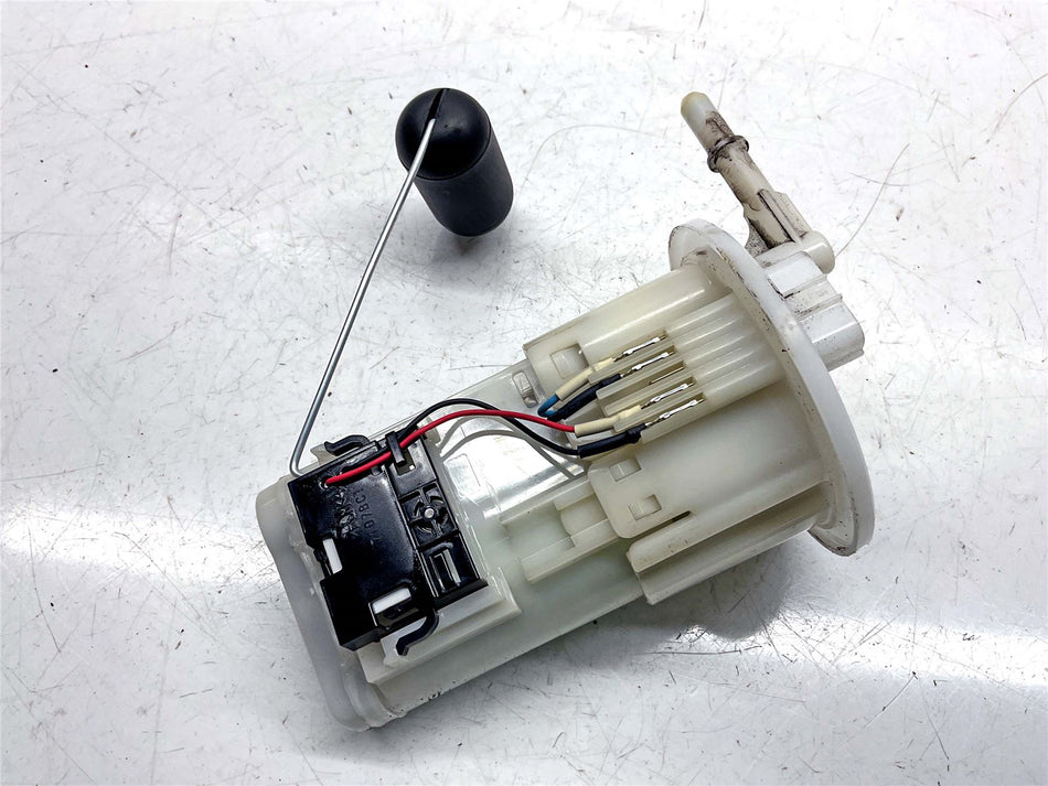 2017 Yamaha MT-09 Fuel Pump - 1RC139071000