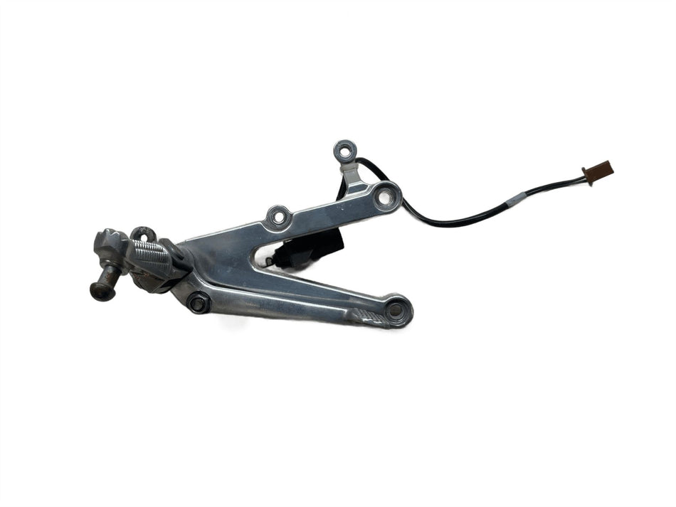 1998 Yamaha YZF R1 Front Right Footrest & Hanger 4XV2744300
