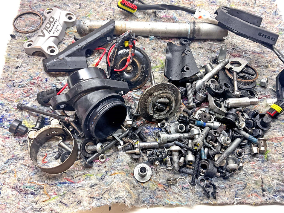 2025 Moto Guzzi V100 Mandello S Assorted Nuts, Bolts & Fixings