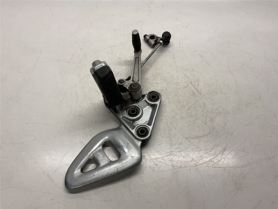 2000 SUZUKI GSX1300R HAYABUSA Gear Change Lever w/hanger  - 25600-24F00