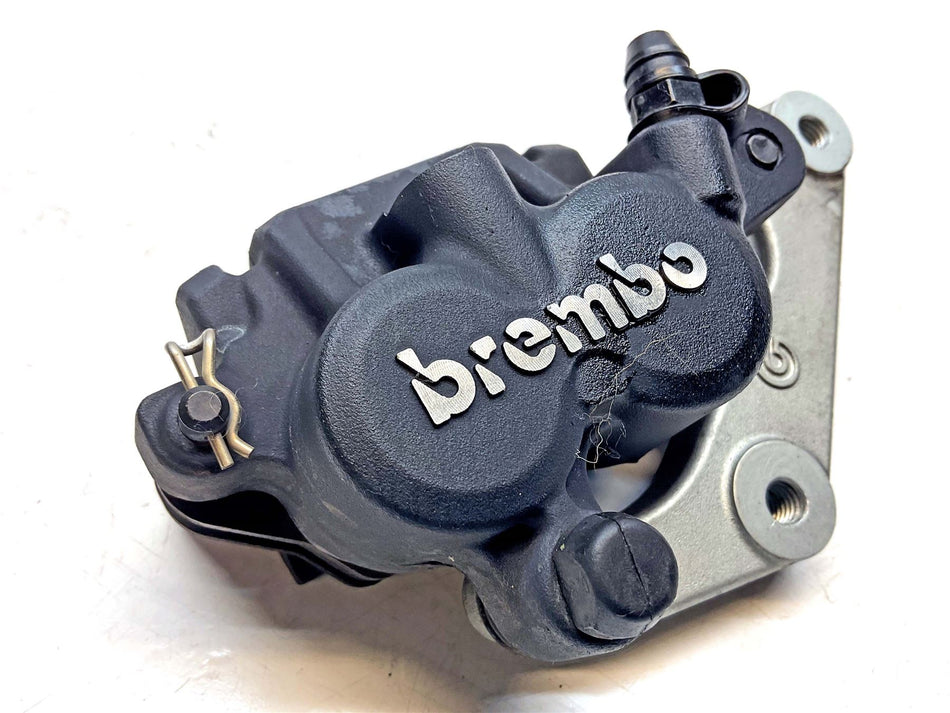 2023 Triumph Bonneville T120 Right Front Brake Caliper - T2027544
