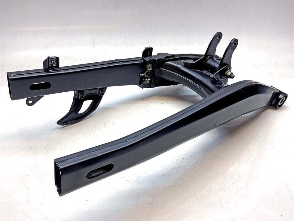 2024 Royal Enfield Himalayan 452 Rear Swingarm - RAR00574