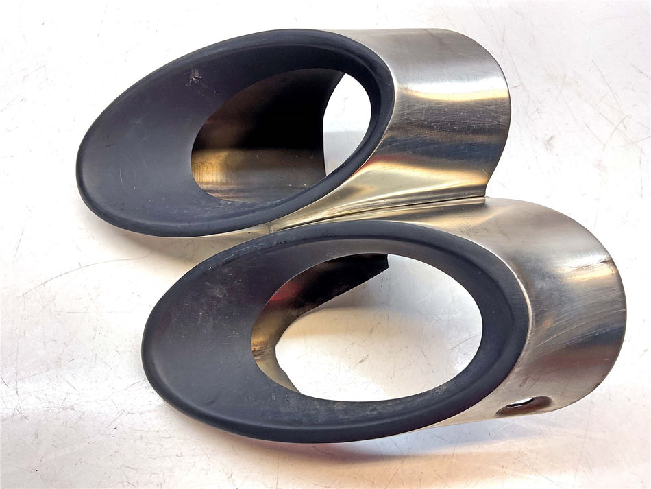 2020 Triumph Rocket 3 R Right Exhaust End Cap - T2202593