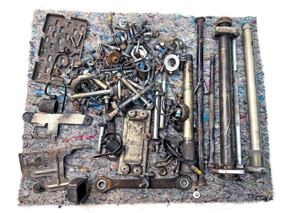 2007 Suzuki GSR 600 Assorted Nuts, Bolts & Fixings