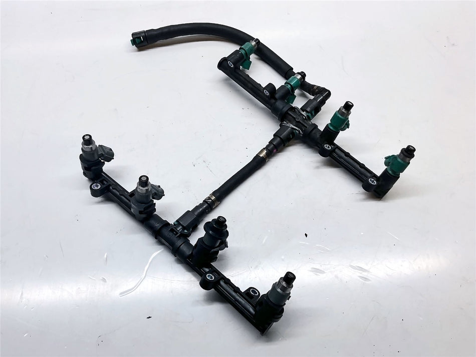 2009 Honda CBR1000RR Fireblade Injector Rails - 16450MFL003