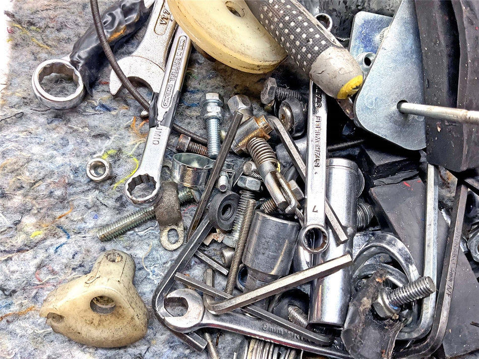 1983 Lambretta GP150 Assorted Fixings & Bolts - B61164