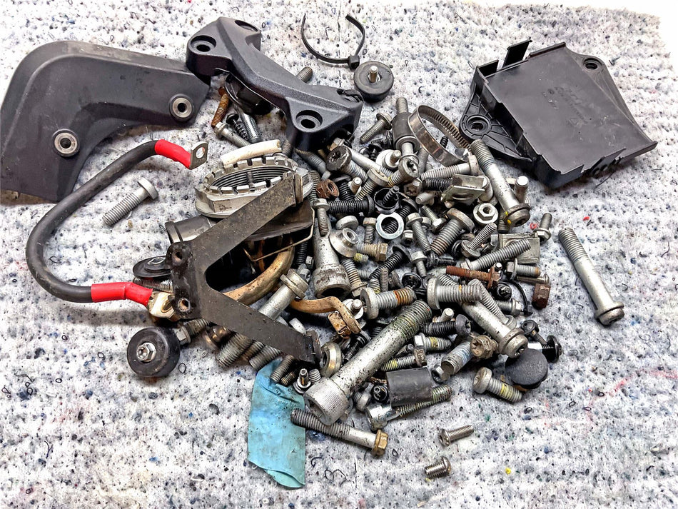 2019 KTM 1290 Super Duke GT Assorted Fixings & Bolts - B62394BOABAB