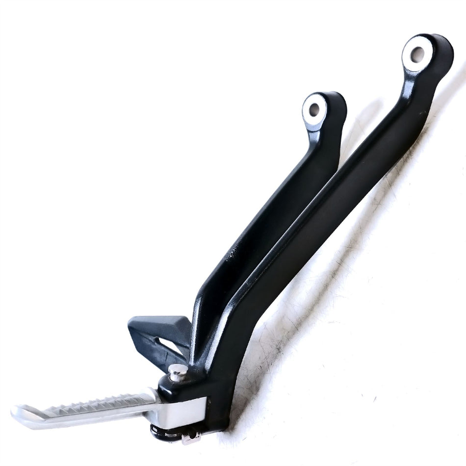 2021 Triumph Street Triple 765 RS Right Rear Pillion Footrest - T2081986