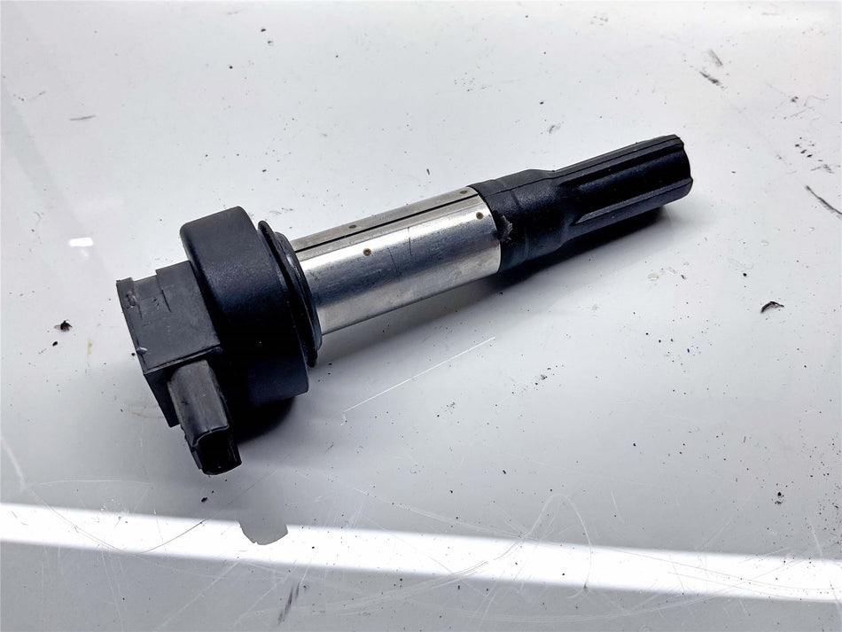 2018 BMW S1000R Ignition Coil - 12138523972