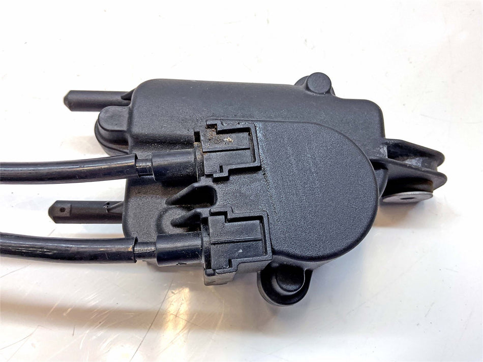 2022 BMW S1000XR Exhaust Flap Support unit - 18518356798