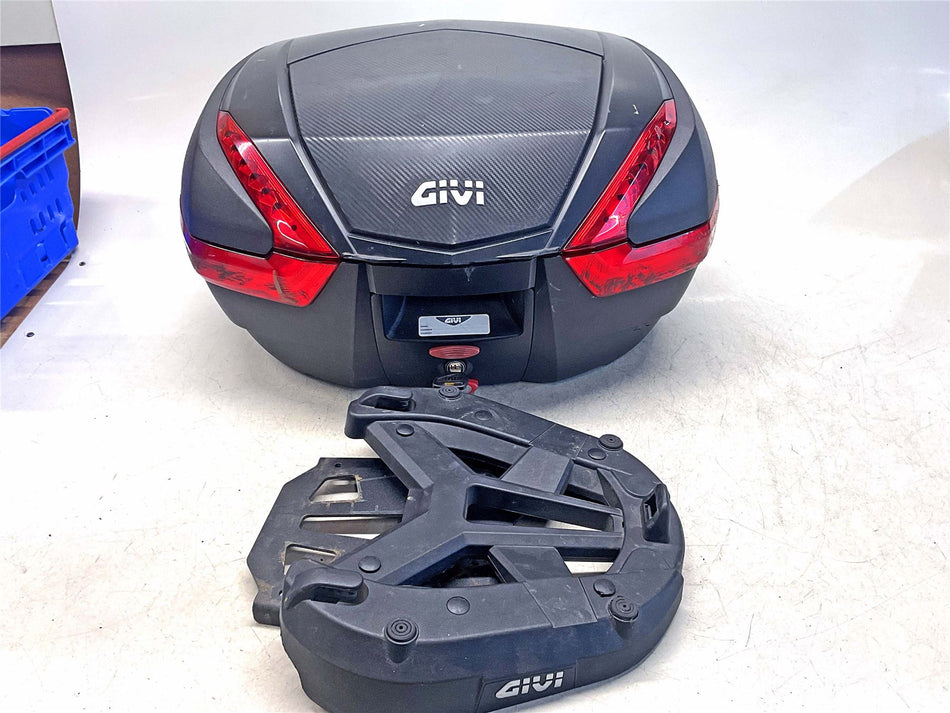 2013 Piaggio Forza Givi Top Box & Plate
