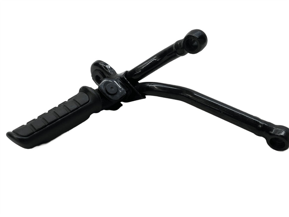 2024 Triumph Scrambler 400X Rear Footrest & Hanger T2084530