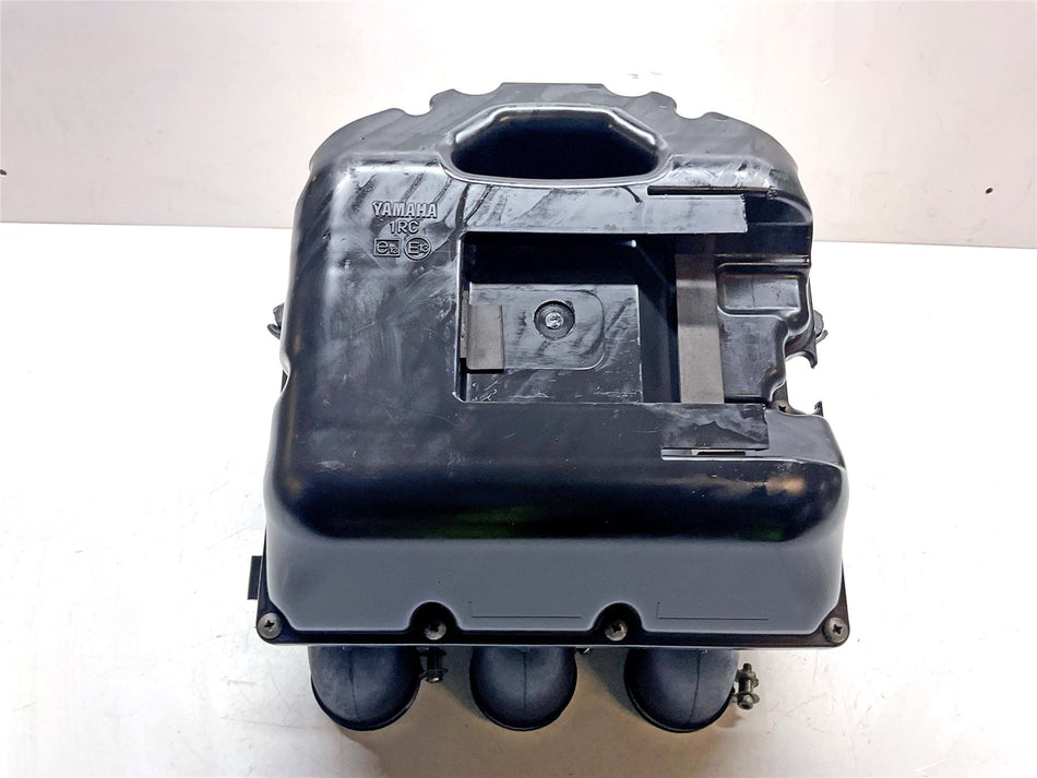 2014 Yamaha MT-09 Airbox - 2S31484000