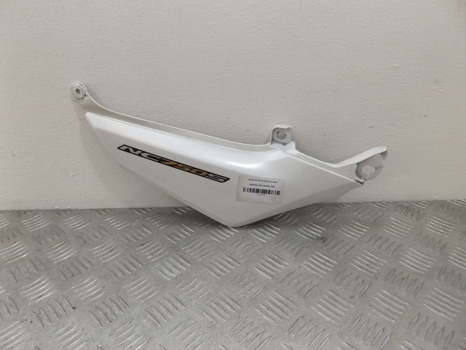 2014 HONDA NC 750 S Right Hand R/H Seat Fairing - 64250-MJL-L10ZC