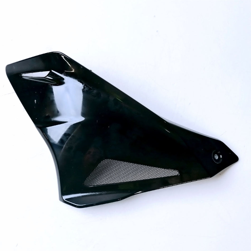2017 Yamaha MT-10 SP Front Cover 1 - B67Y284M50P3