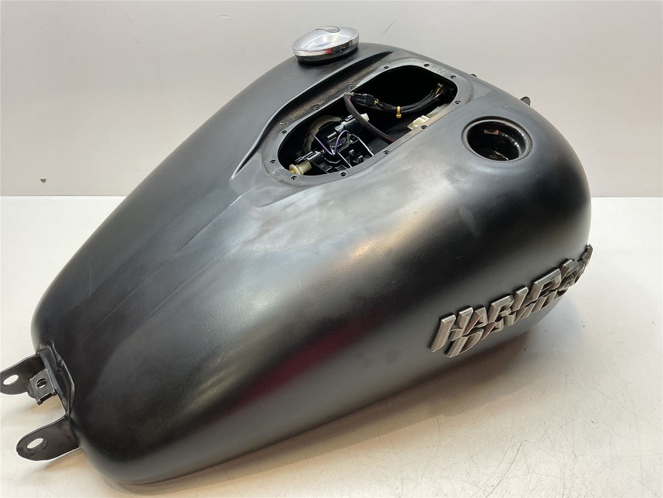 2010 Harley-Davidson Street Bob Fuel Tank - 61000707