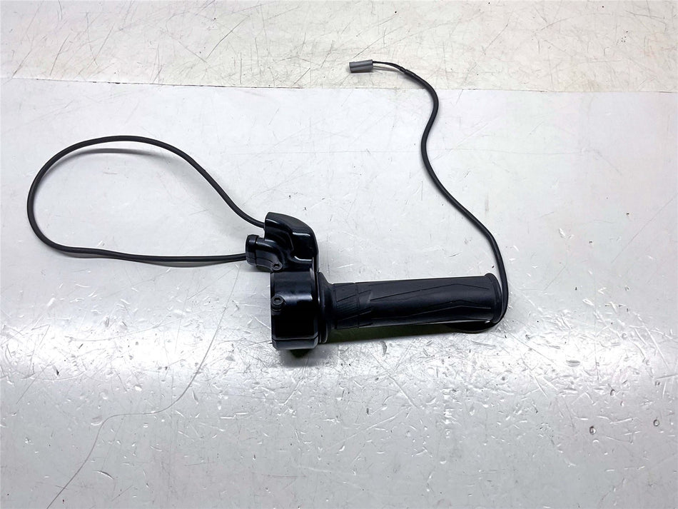 2018 Yamaha Tracer 900 GT Right Heated Grip - B1J829600100