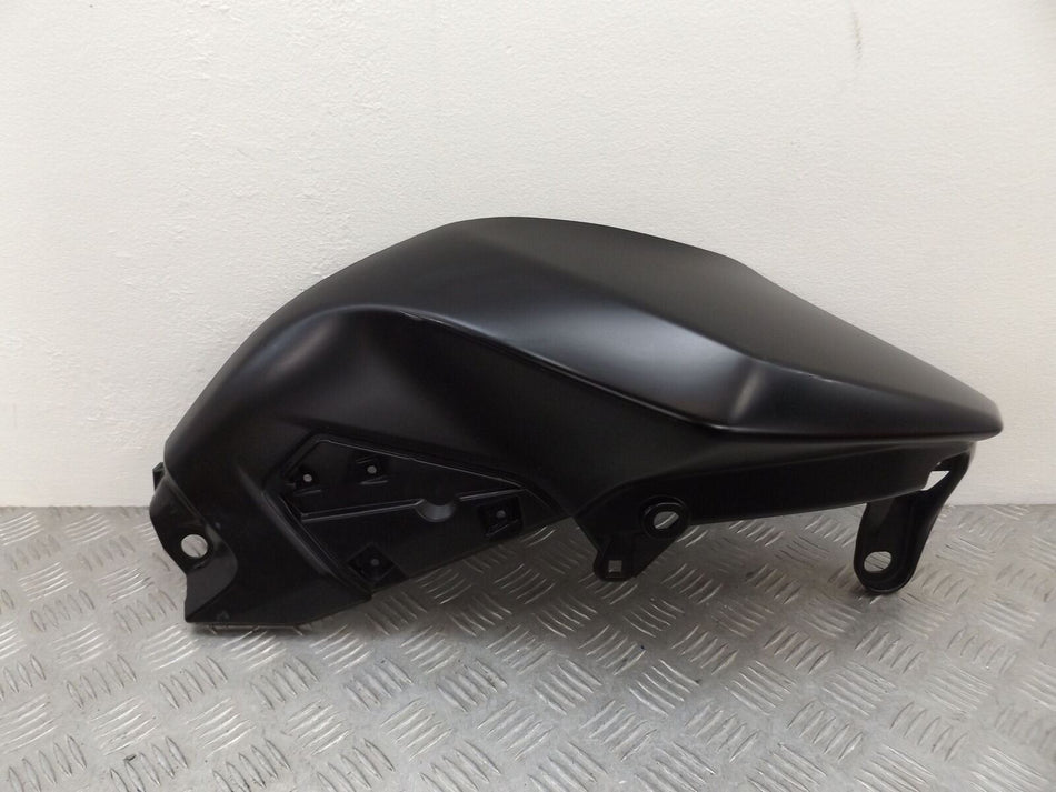 2017 YAMAHA MT-07 TRACER Right Hand R/H Fuel Tank Cover - BC6-F4139-00-P2