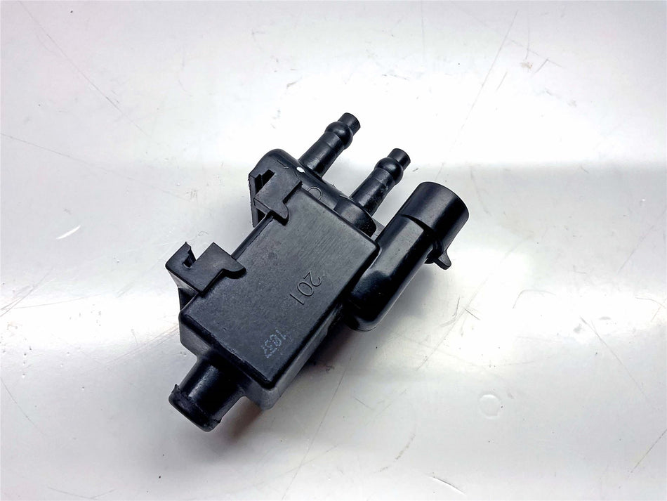 2017 Harley-Davidson Iron 883 XL883N Purge Valve Solenoid - 27715